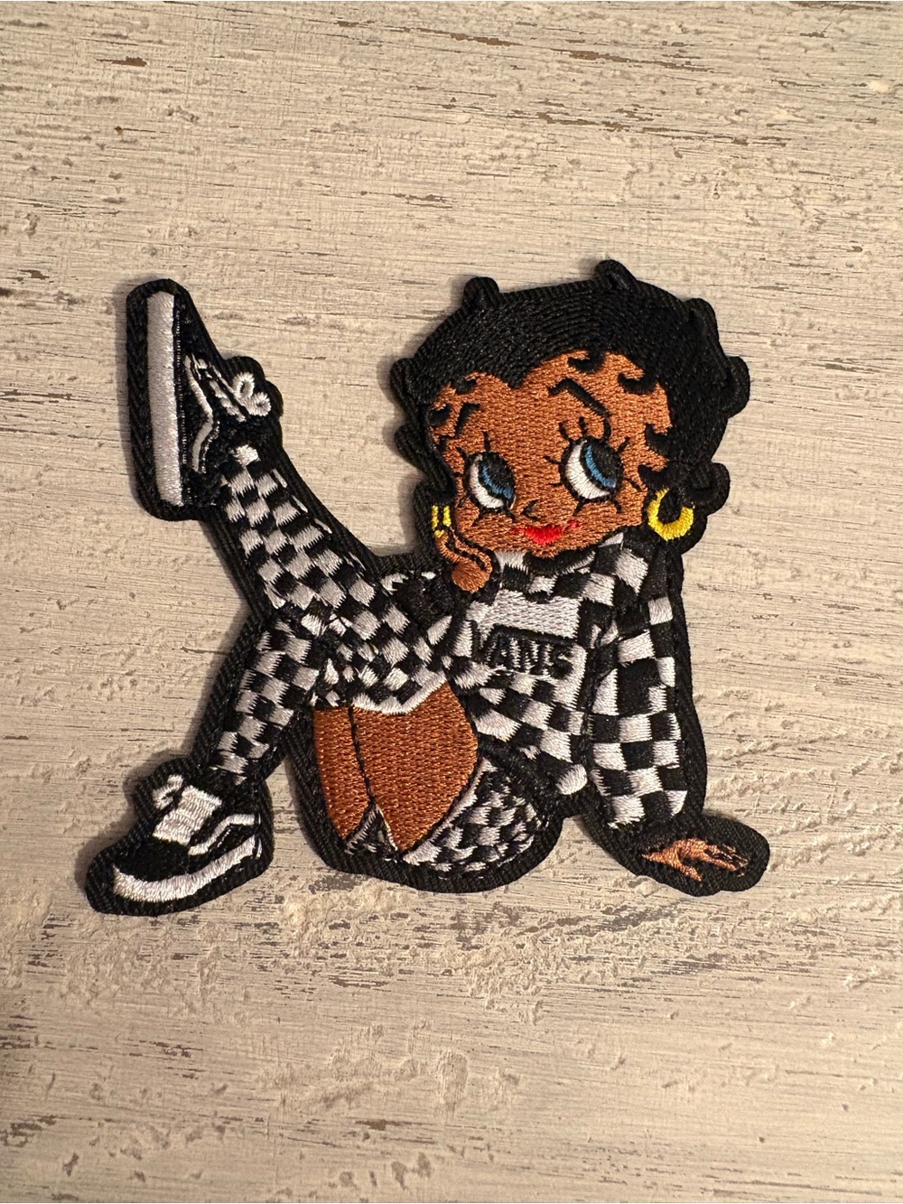 Iron on patch only - Picture 2 of 3